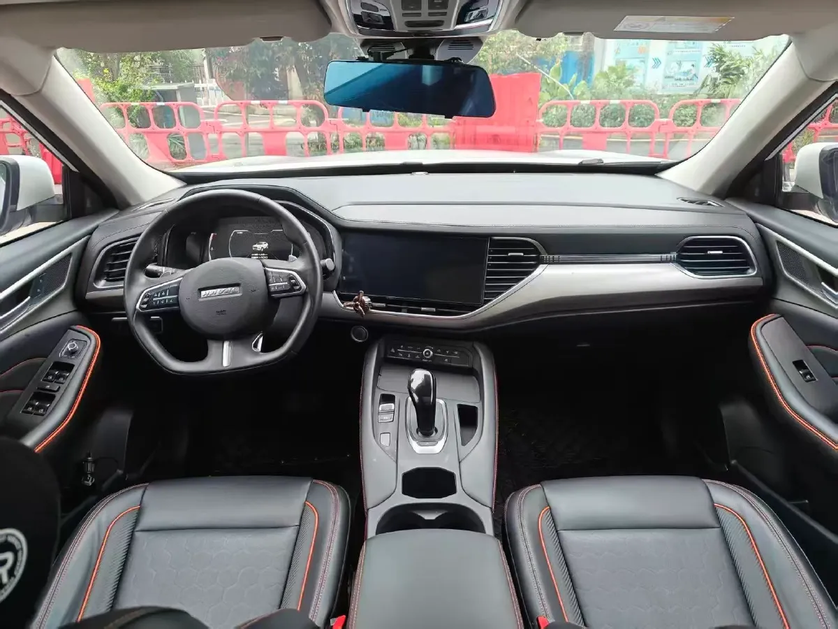 2021 Haval F7 1.5T 169HP L4 7DCT,autocango,china used car exporter,china ev exporter,chinese used car exporter,chinese used ev exporter