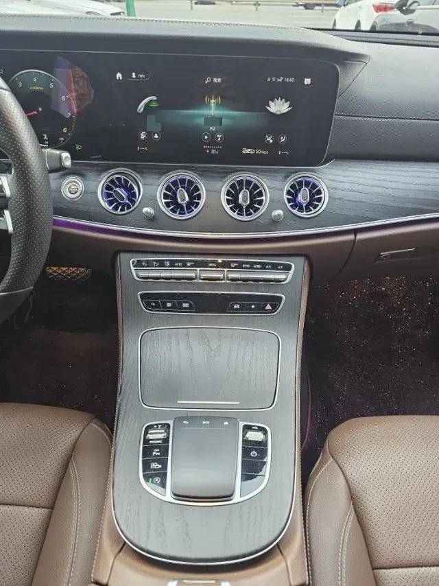 2021 Mercedes-Benz E Class 2.0T 258HP L4 9AT,autocango,china used car exporter,china ev exporter,chinese used car exporter,chinese used ev exporter