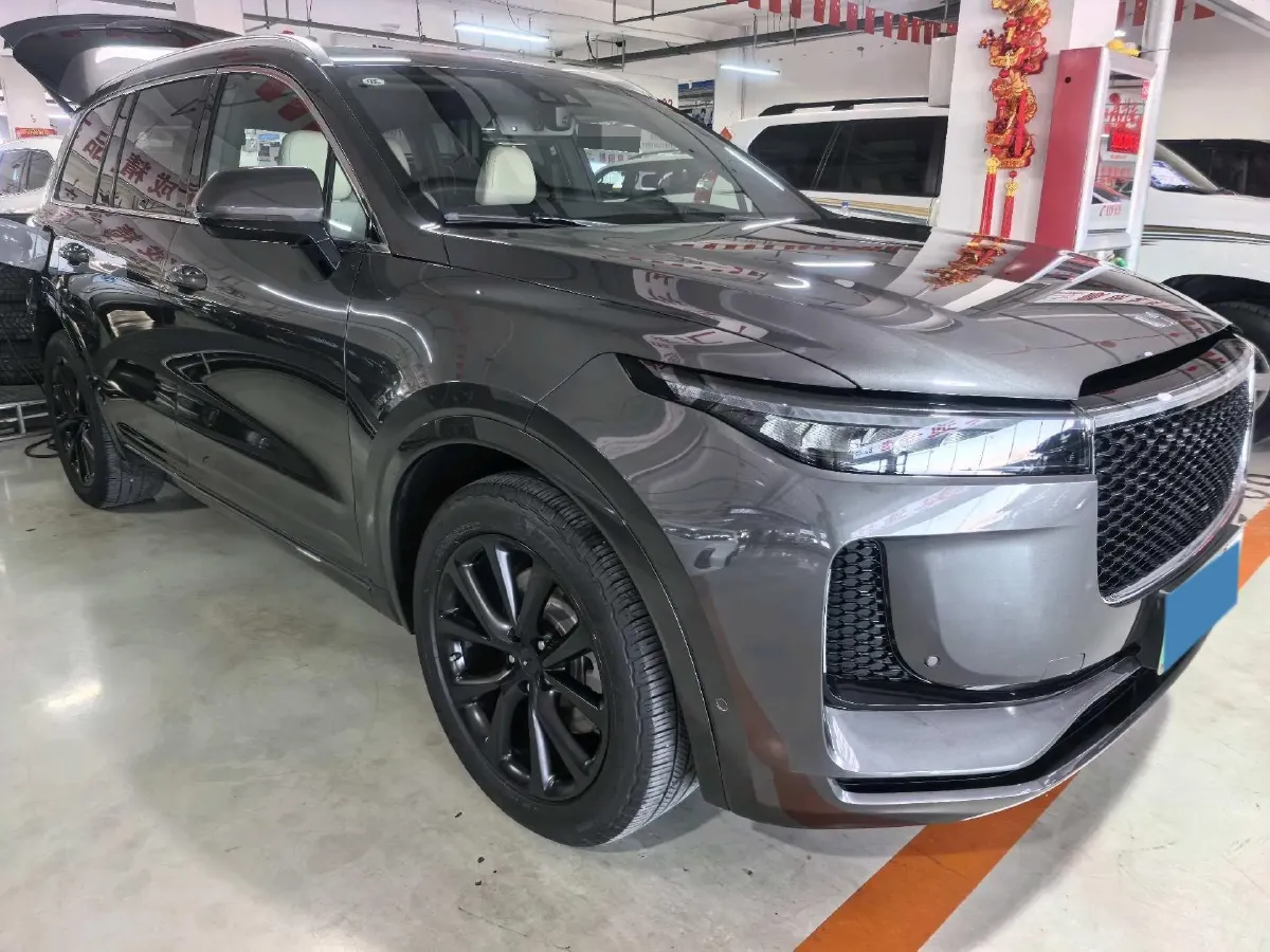 2020 Li ONE Range Extended 131HP REEV 40.5KWH,autocango,china used car exporter,china ev exporter,chinese used car exporter,chinese used ev exporter