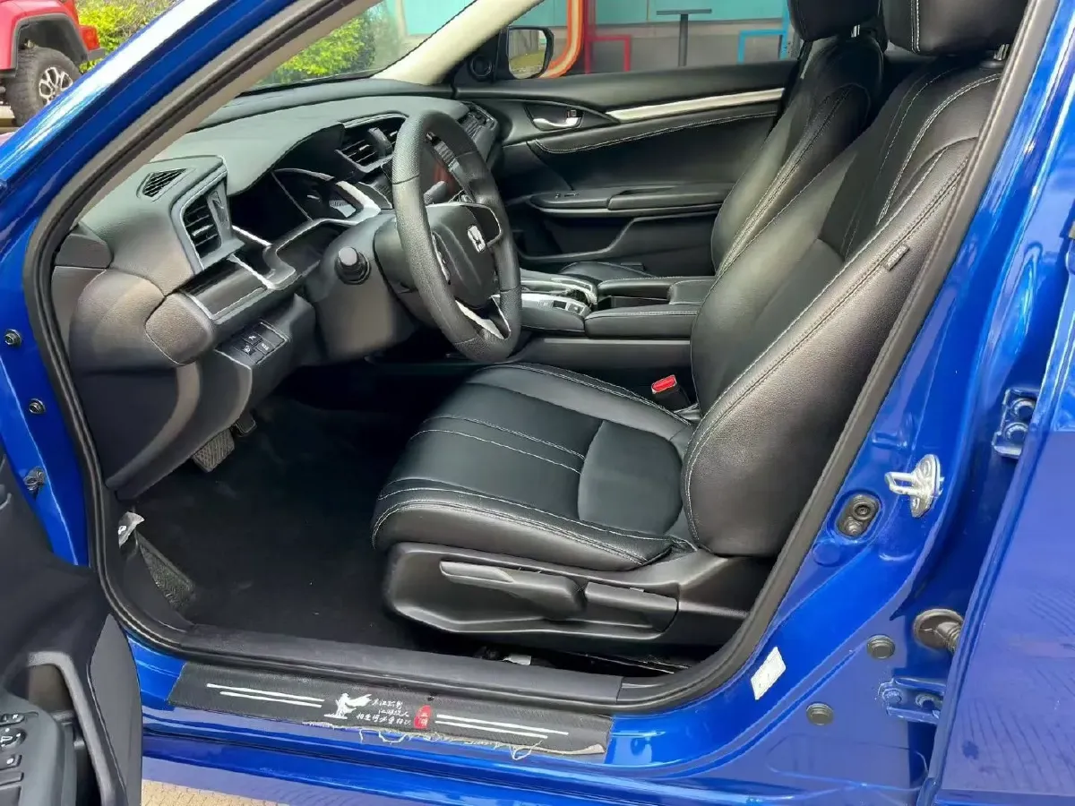 2019 Honda Civic 1.5T 177HP L4 CVT,autocango,china used car exporter,china ev exporter,chinese used car exporter,chinese used ev exporter
