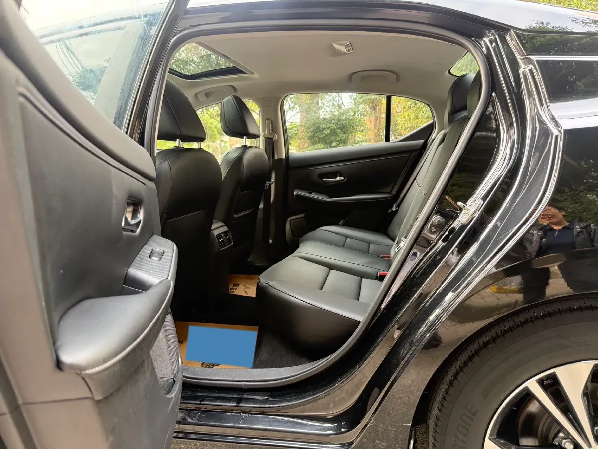 2021 Nissan Sylphy 1.6L 135HP L4 CVT,autocango,china used car exporter,china ev exporter,chinese used car exporter,chinese used ev exporter