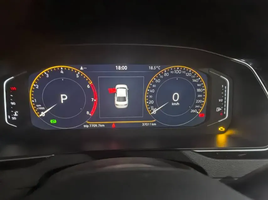 2023 Volkswagen Magotan 2.0T 186HP L4 7DCT,autocango,china used car exporter,china ev exporter,chinese used car exporter,chinese used ev exporter