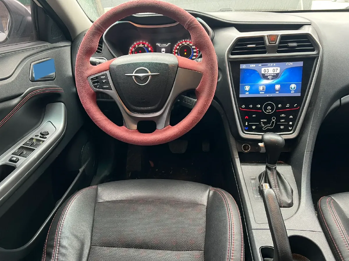 2017 HaiMa Family 1.6L 125HP L4 6AT,autocango,china used car exporter,china ev exporter,chinese used car exporter,chinese used ev exporter