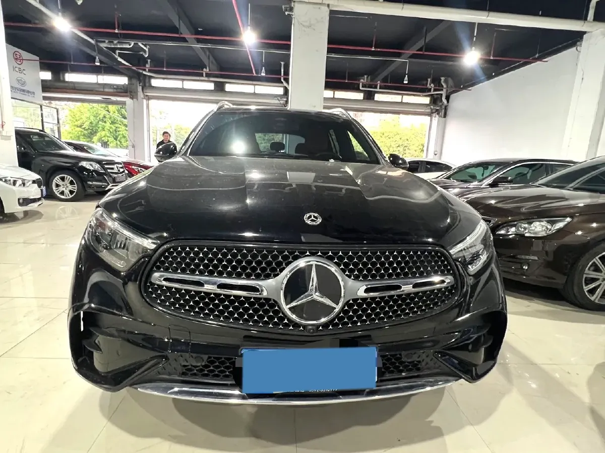 2023 Mercedes-Benz GLC Class 2.0T 258HP L4 9AT,autocango,china used car exporter,china ev exporter,chinese used car exporter,chinese used ev exporter
