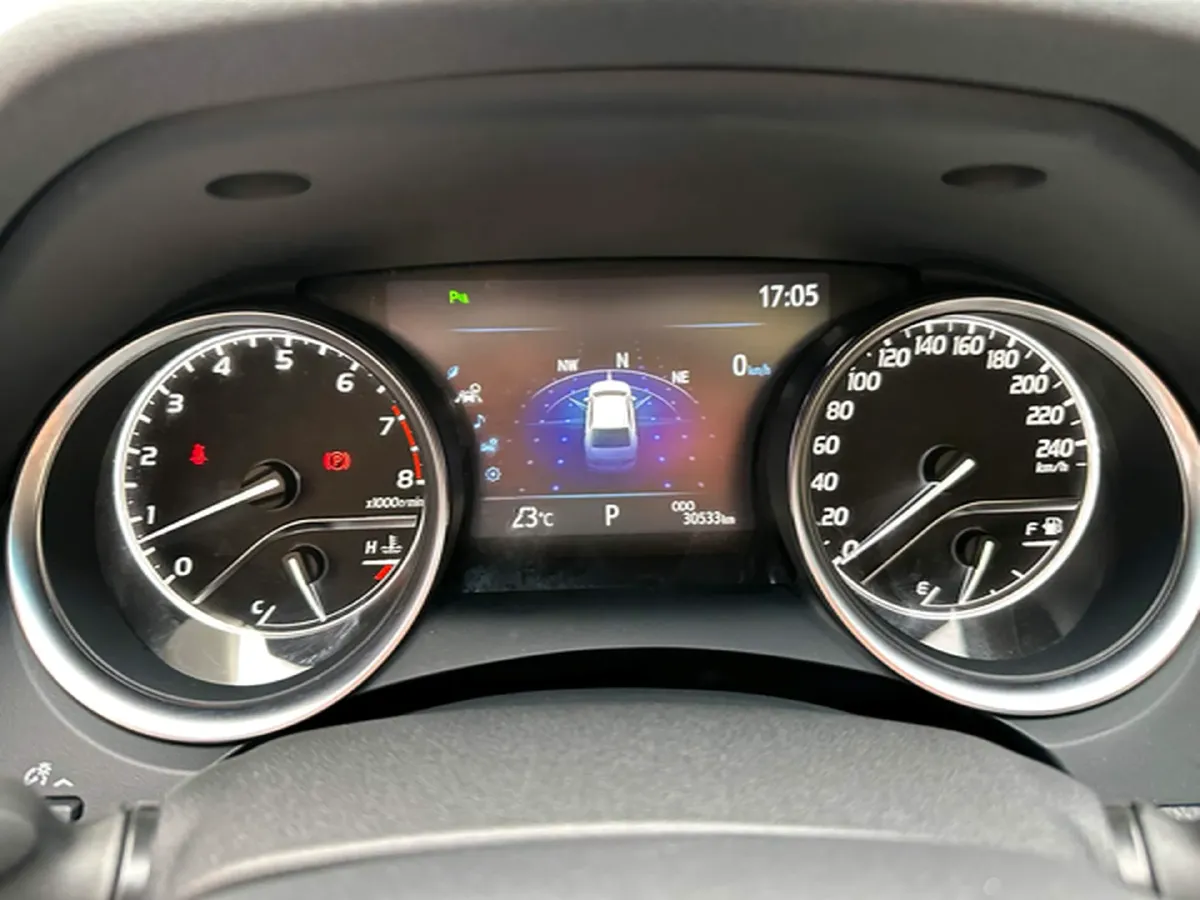 2019 Toyota Camry 2.5L 209HP L4 8AT,autocango,china used car exporter,china ev exporter,chinese used car exporter,chinese used ev exporter