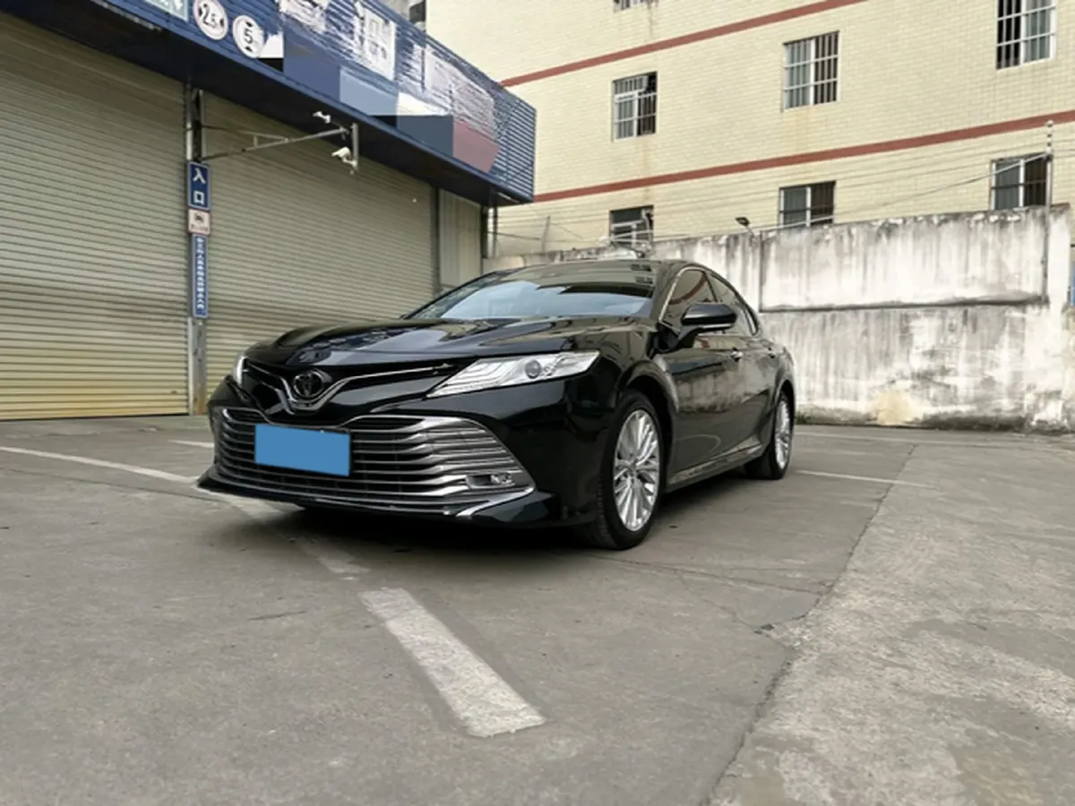 2019 Toyota Camry 2.5L 209HP L4 8AT,autocango,china used car exporter,china ev exporter,chinese used car exporter,chinese used ev exporter