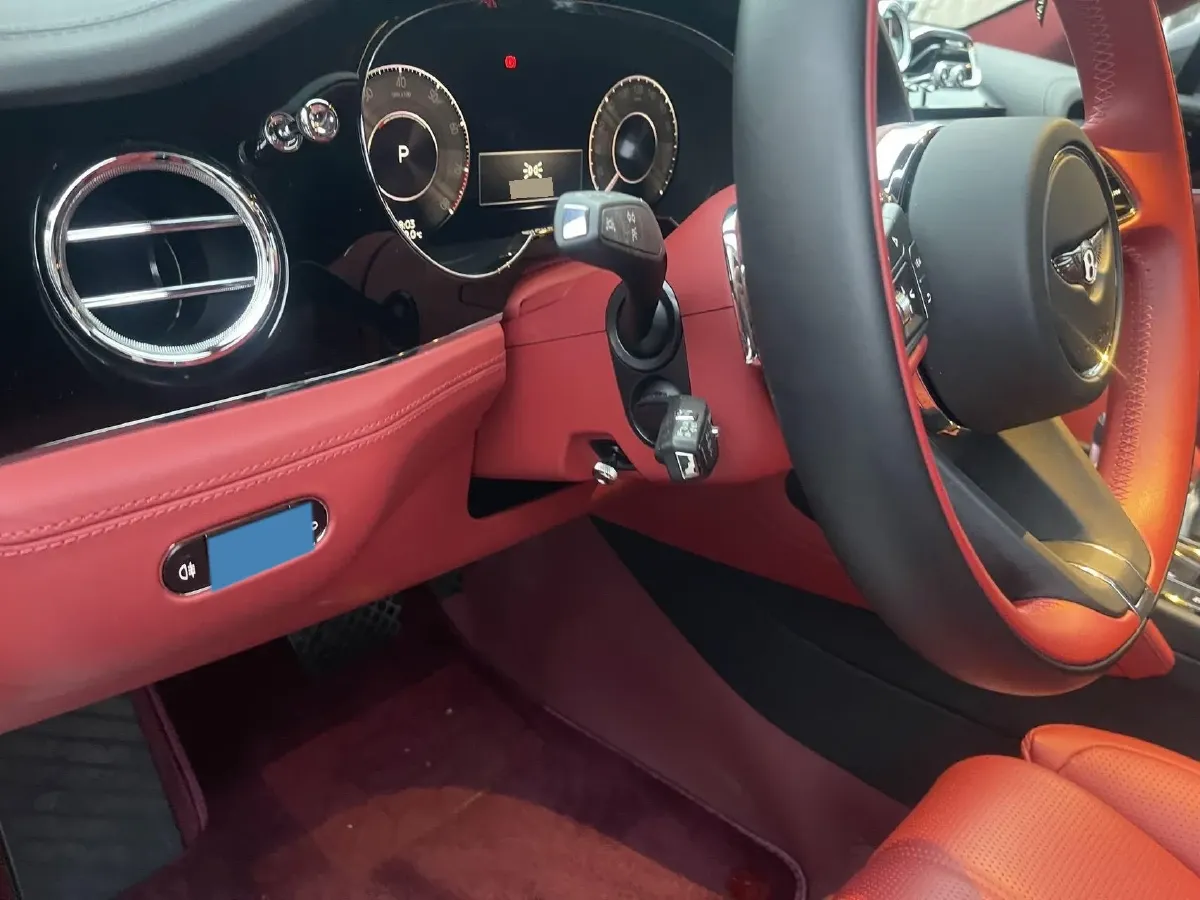 2024 Bentley Bentayga 4.0T 550HP V8 8AT,autocango,china used car exporter,china ev exporter,chinese used car exporter,chinese used ev exporter