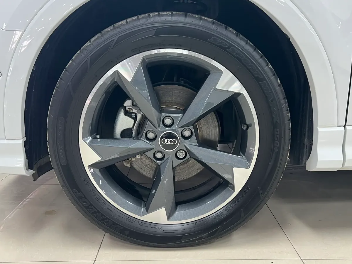 2023 Audi Q3 1.4T 150HP L4 7DCT,autocango,china used car exporter,china ev exporter,chinese used car exporter,chinese used ev exporter