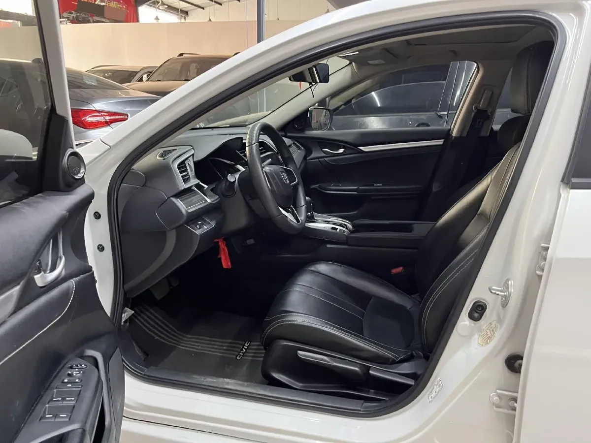 2019 Honda Civic 1.5T 177HP L4 CVT,autocango,china used car exporter,china ev exporter,chinese used car exporter,chinese used ev exporter