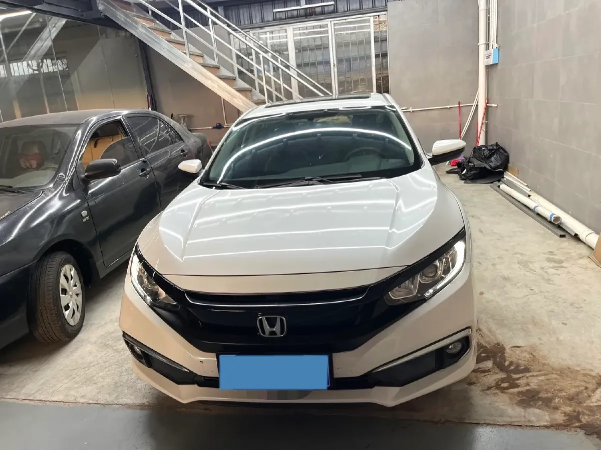 2019 Honda Civic 1.5T 177HP L4 CVT,autocango,china used car exporter,china ev exporter,chinese used car exporter,chinese used ev exporter
