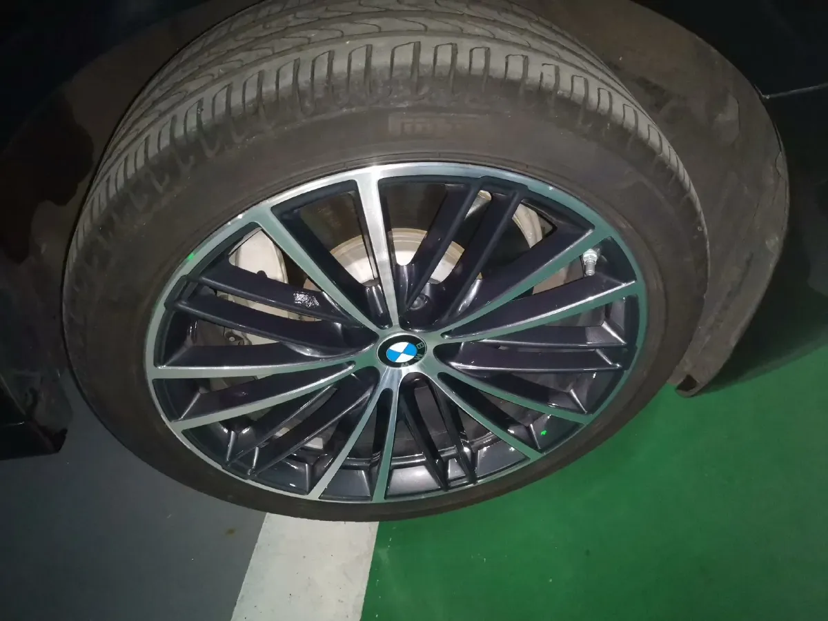 2023 BMW 5 Series 2.0T 245HP L4 8AT,autocango,china used car exporter,china ev exporter,chinese used car exporter,chinese used ev exporter