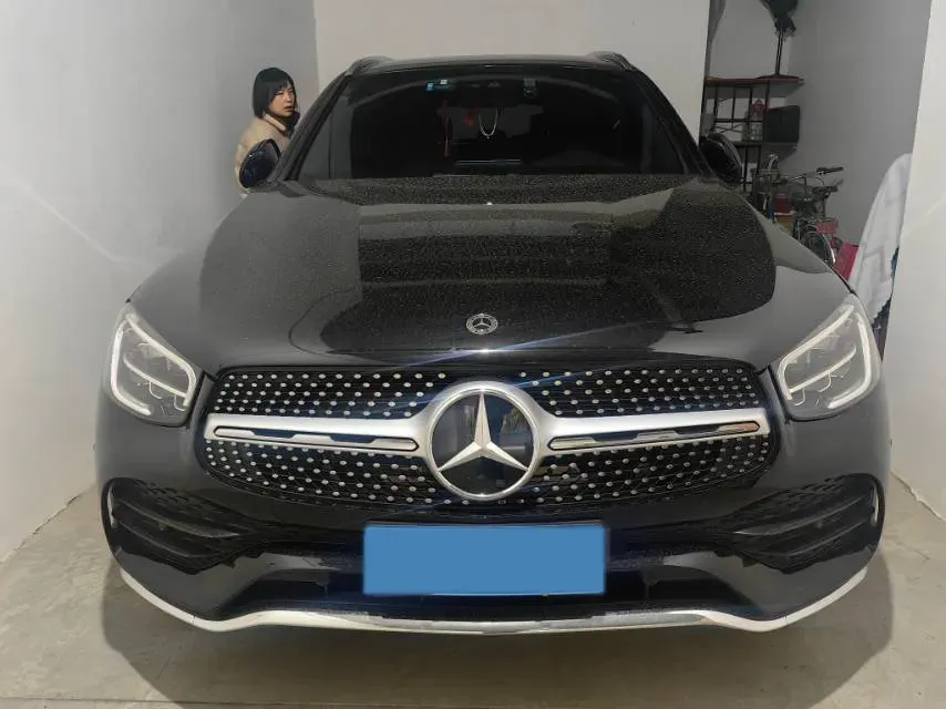 2021 Mercedes-Benz GLC Class 2.0T 258HP L4 9AT,autocango,china used car exporter,china ev exporter,chinese used car exporter,chinese used ev exporter