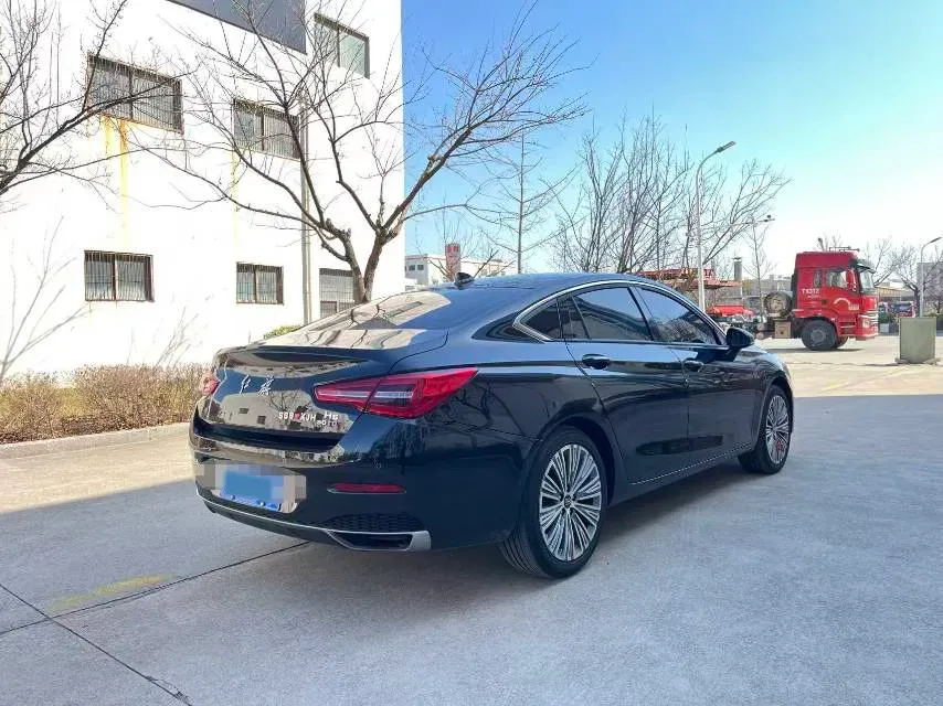 2022 HongQi H5 1.5T 169HP L4 7DCT,autocango,china used car exporter,china ev exporter,chinese used car exporter,chinese used ev exporter