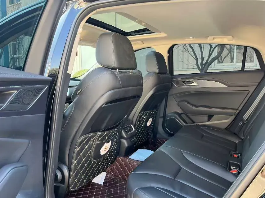 2022 HongQi H5 1.5T 169HP L4 7DCT,autocango,china used car exporter,china ev exporter,chinese used car exporter,chinese used ev exporter