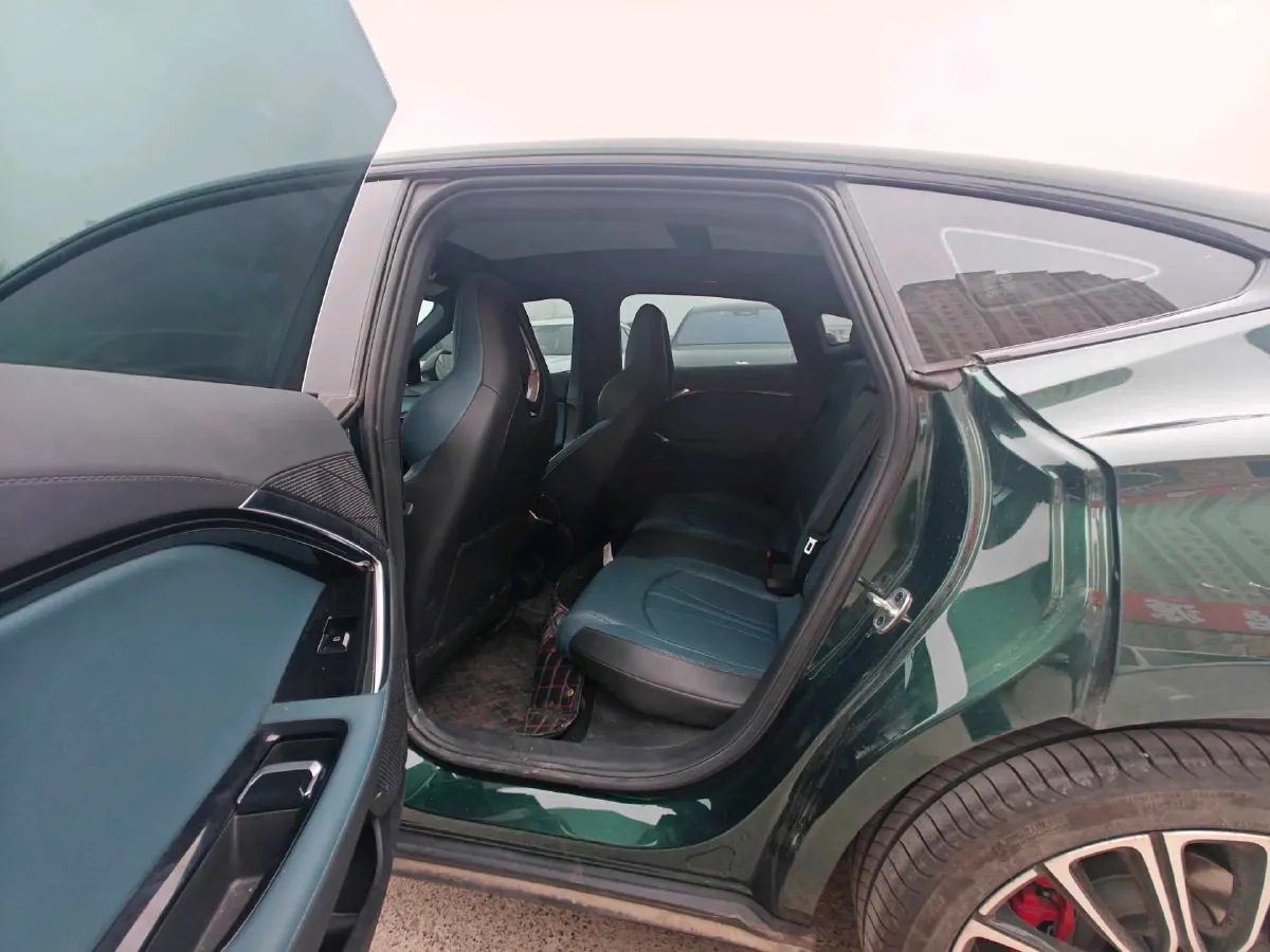 2023 MG 7 2.0T 261HP L4 9AT,autocango,china used car exporter,china ev exporter,chinese used car exporter,chinese used ev exporter