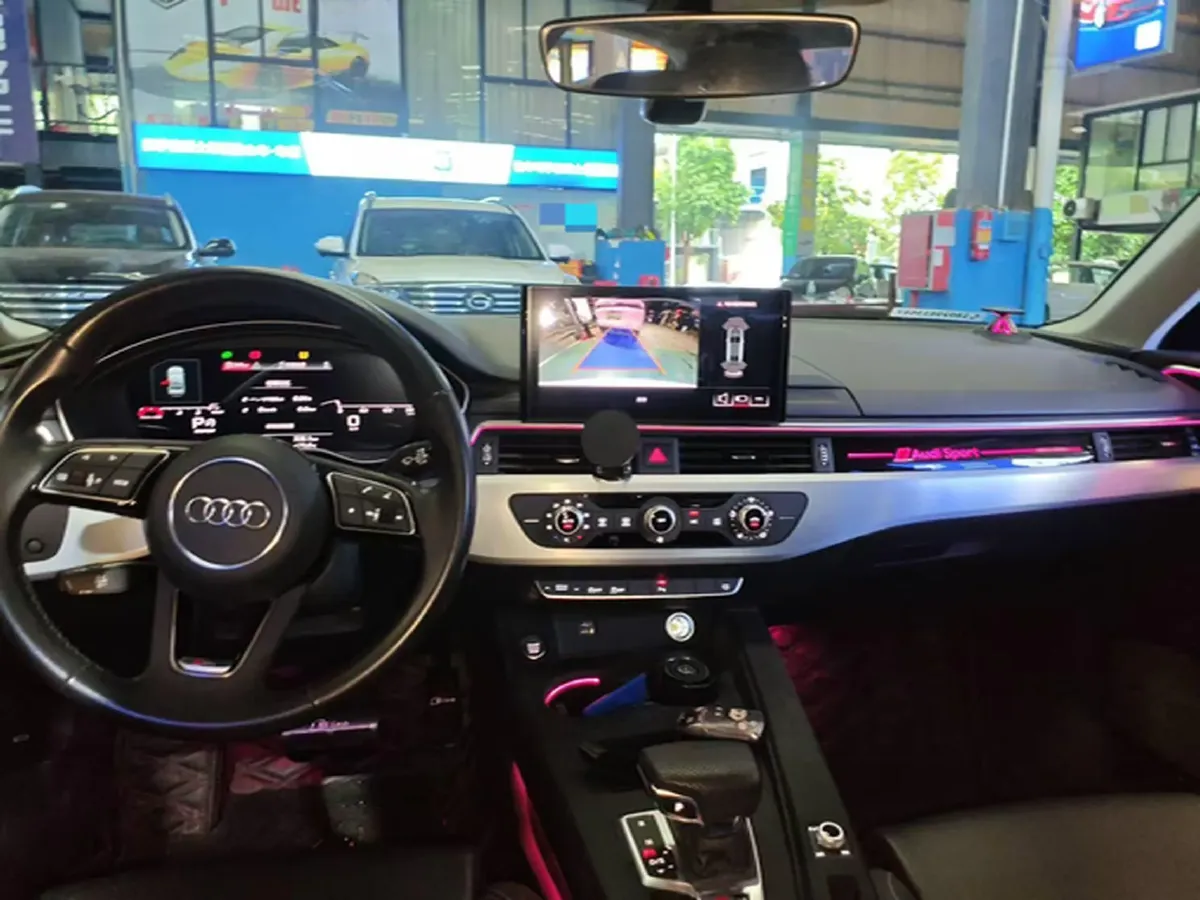 2022 Audi A4L 2.0T 190HP L4 7DCT,autocango,china used car exporter,china ev exporter,chinese used car exporter,chinese used ev exporter