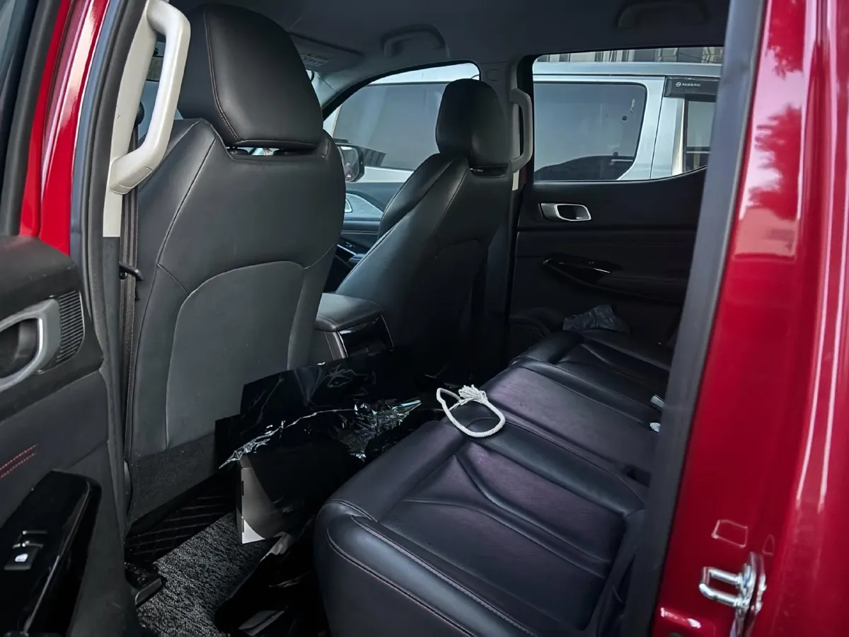 2023 ChangAn LanTuoZhe 2.0T 233HP L4 6MT,autocango,china used car exporter,china ev exporter,chinese used car exporter,chinese used ev exporter