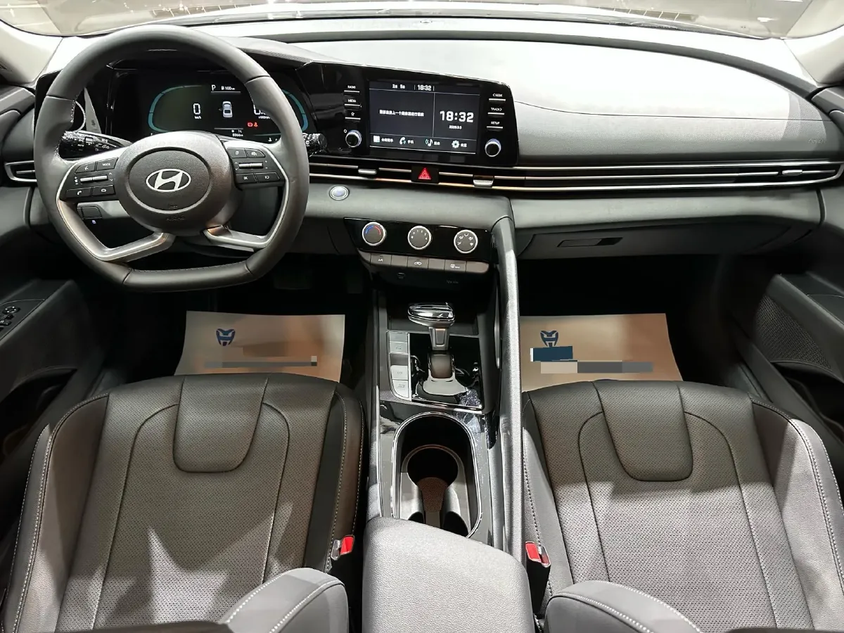 2022 Hyundai Elantra 1.5L 115HP L4 CVT,autocango,china used car exporter,china ev exporter,chinese used car exporter,chinese used ev exporter