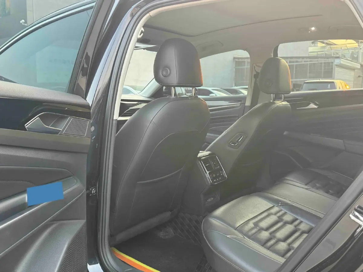 2019 Skoda Kodiak 2.0T 186HP L4 7DCT,autocango,china used car exporter,china ev exporter,chinese used car exporter,chinese used ev exporter