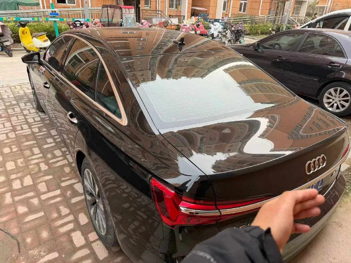 2019 Mercedes-Benz E Class 1.5T 184HP L4 9AT,autocango,china used car exporter,china ev exporter,chinese used car exporter,chinese used ev exporter