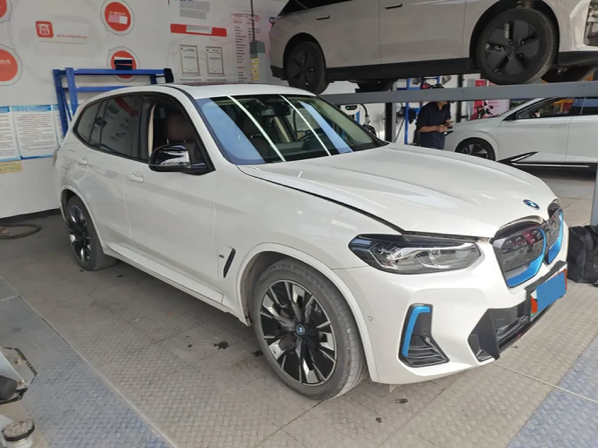 2022 BMW iX3 BEV 80KWH,autocango,china used car exporter,china ev exporter,chinese used car exporter,chinese used ev exporter