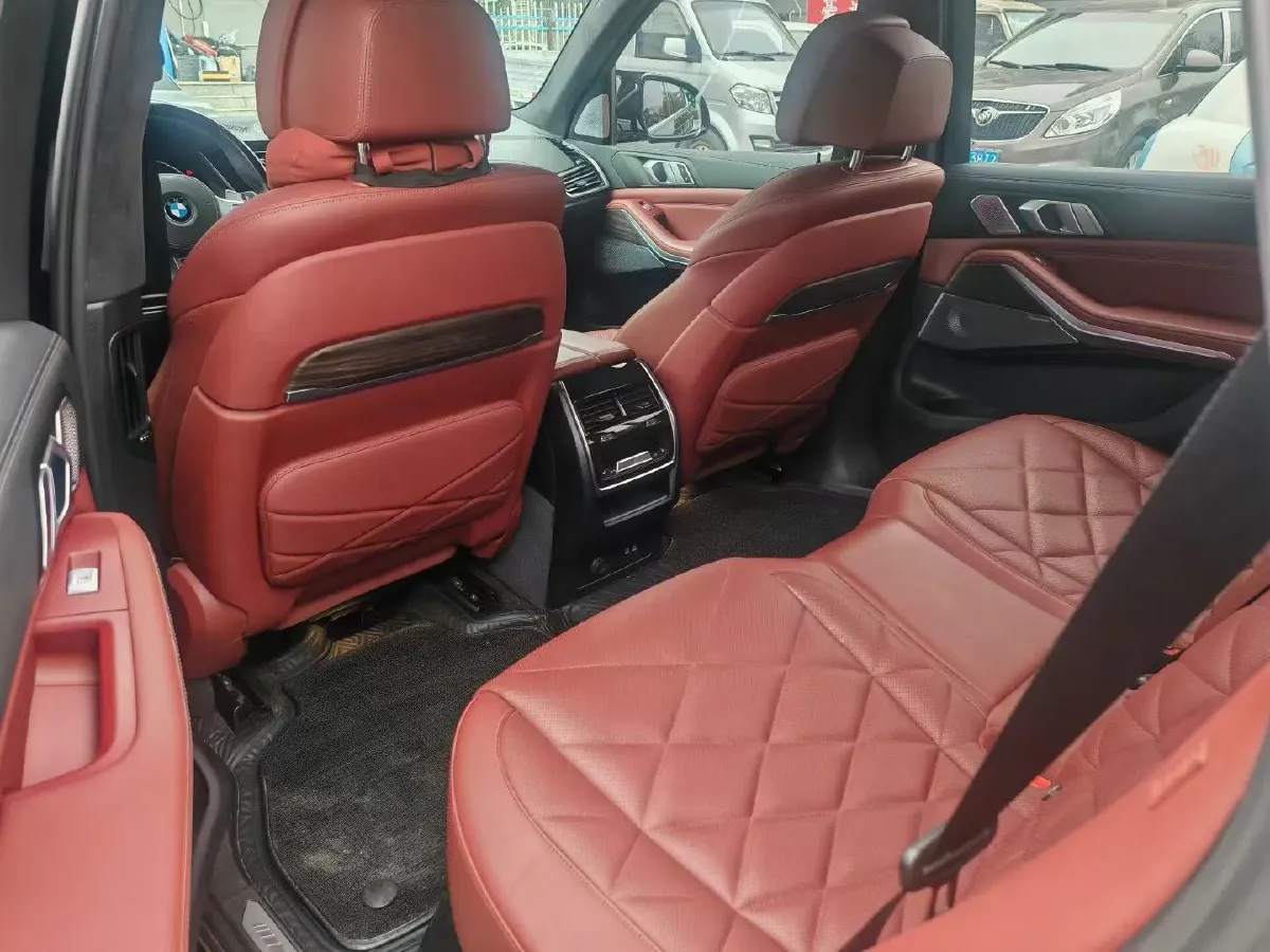 2022 BMW X5 3.0T 333HP L6 8AT,autocango,china used car exporter,china ev exporter,chinese used car exporter,chinese used ev exporter