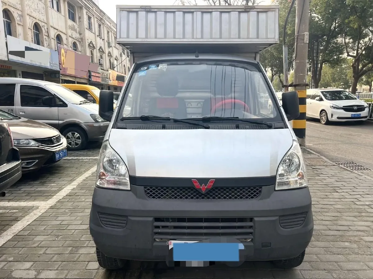 2019 WuLing RongGuang Mini Truck 1.5L 107HP L4 5MT,autocango,china used car exporter,china ev exporter,chinese used car exporter,chinese used ev exporter