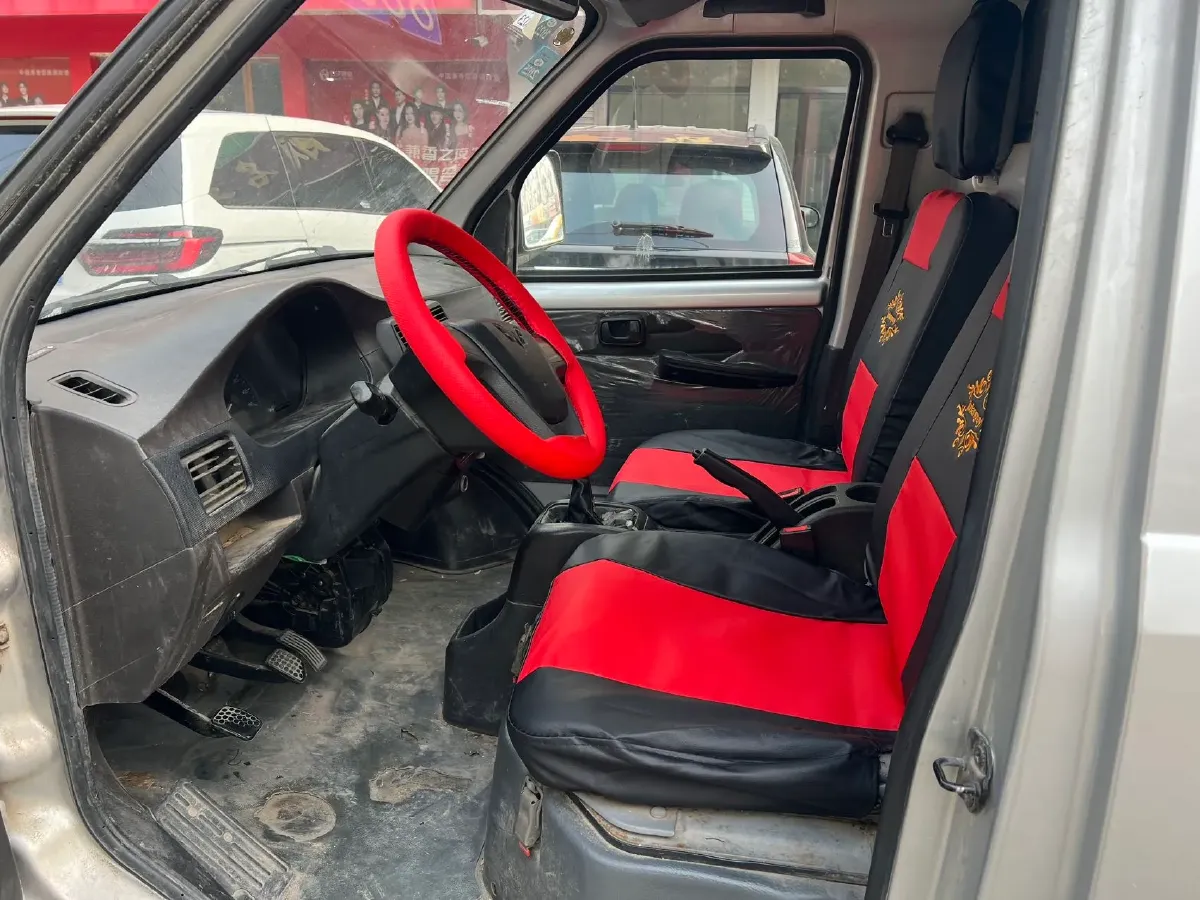 2019 WuLing RongGuang Mini Truck 1.5L 107HP L4 5MT,autocango,china used car exporter,china ev exporter,chinese used car exporter,chinese used ev exporter