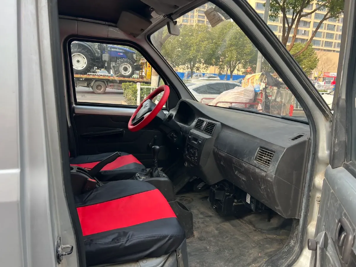 2019 WuLing RongGuang Mini Truck 1.5L 107HP L4 5MT,autocango,china used car exporter,china ev exporter,chinese used car exporter,chinese used ev exporter