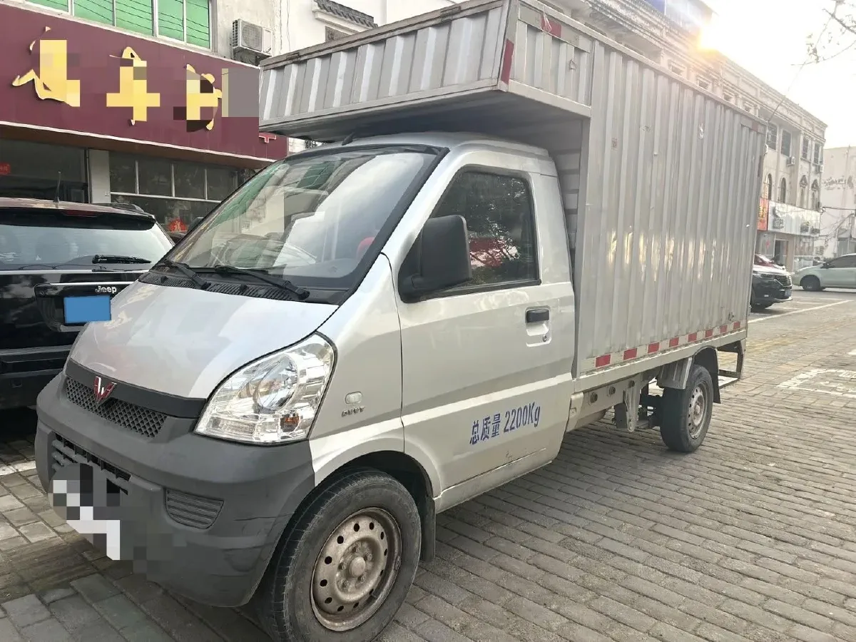 2019 WuLing RongGuang Mini Truck 1.5L 107HP L4 5MT,autocango,china used car exporter,china ev exporter,chinese used car exporter,chinese used ev exporter