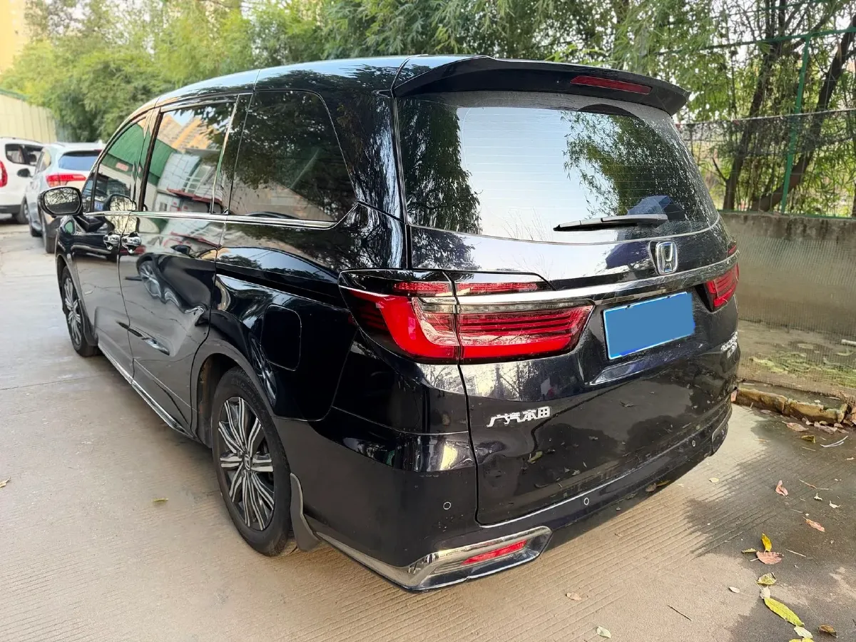 2022 Honda Odyssey 2.0L 146HP L4 E-CVT Hybrid,autocango,china used car exporter,china ev exporter,chinese used car exporter,chinese used ev exporter