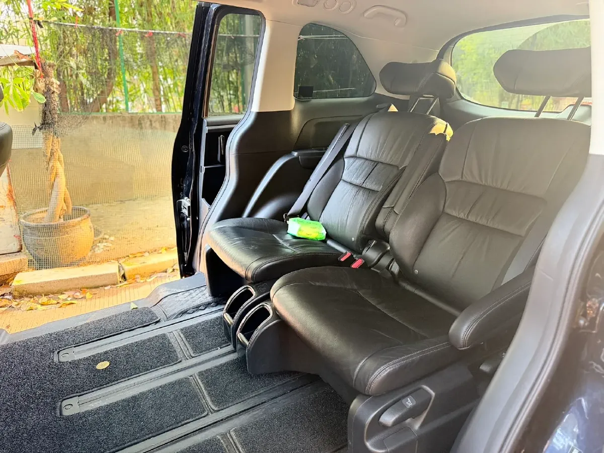 2022 Honda Odyssey 2.0L 146HP L4 E-CVT Hybrid,autocango,china used car exporter,china ev exporter,chinese used car exporter,chinese used ev exporter