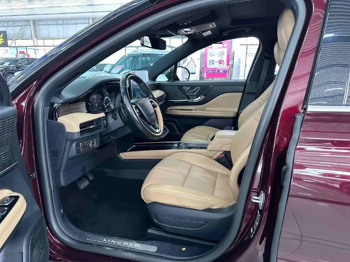 2020 Lincoln Corsair 2.0T 245HP L4 8AT,autocango,china used car exporter,china ev exporter,chinese used car exporter,chinese used ev exporter