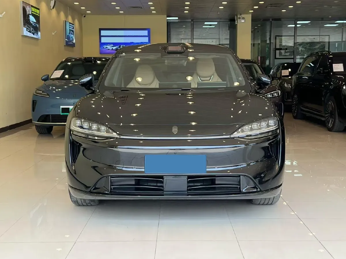 2026 Luxeed R7 REEV 156HP REEV,autocango,china used car exporter,china ev exporter,chinese used car exporter,chinese used ev exporter