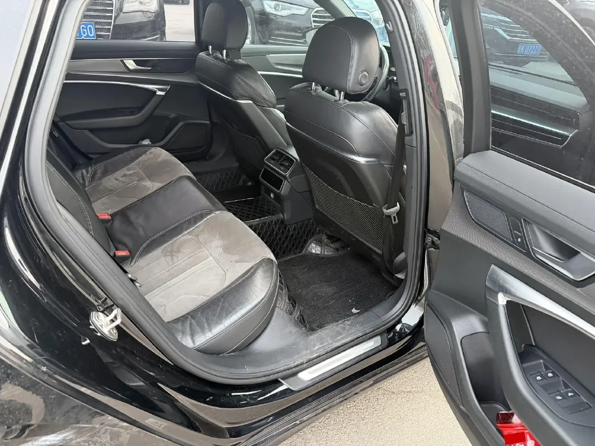 2019 Mercedes-Benz GLC Class 2.0T 245HP L4 9AT,autocango,china used car exporter,china ev exporter,chinese used car exporter,chinese used ev exporter