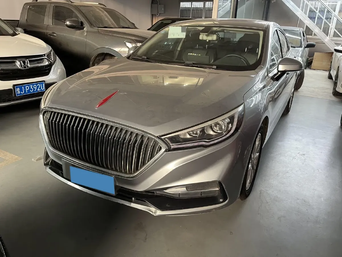 2020 HongQi H5 1.5T 169HP L4 7DCT,autocango,china used car exporter,china ev exporter,chinese used car exporter,chinese used ev exporter