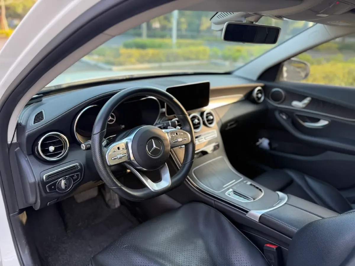 2020 Mercedes-Benz C Class 1.5T 156HP L4 9AT,autocango,china used car exporter,china ev exporter,chinese used car exporter,chinese used ev exporter