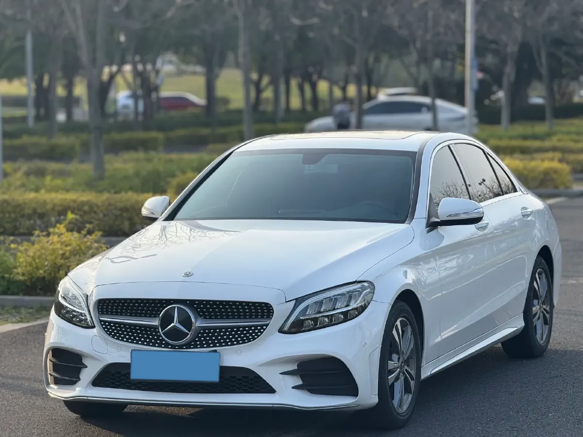 2020 Mercedes-Benz C Class 1.5T 156HP L4 9AT,autocango,china used car exporter,china ev exporter,chinese used car exporter,chinese used ev exporter