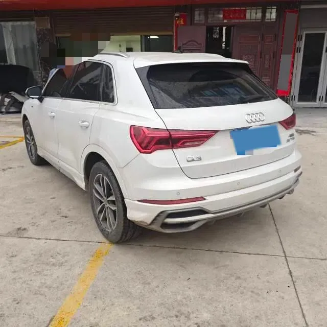 2022 Audi Q3 2.0T 186HP L4 7DCT,autocango,china used car exporter,china ev exporter,chinese used car exporter,chinese used ev exporter
