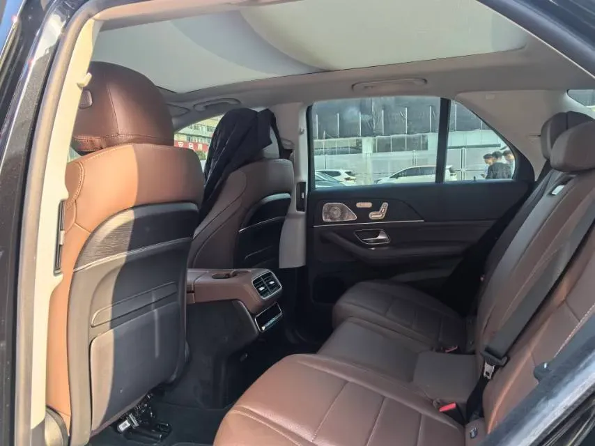 2024 Mercedes-Benz GLE Coupe 2.5T 367HP L6 9AT,autocango,china used car exporter,china ev exporter,chinese used car exporter,chinese used ev exporter