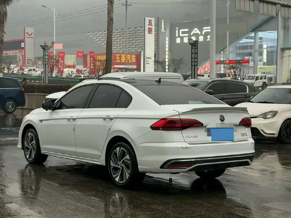 2024 Volkswagen Bora 1.2T 116HP L4 7DCT,autocango,china used car exporter,china ev exporter,chinese used car exporter,chinese used ev exporter