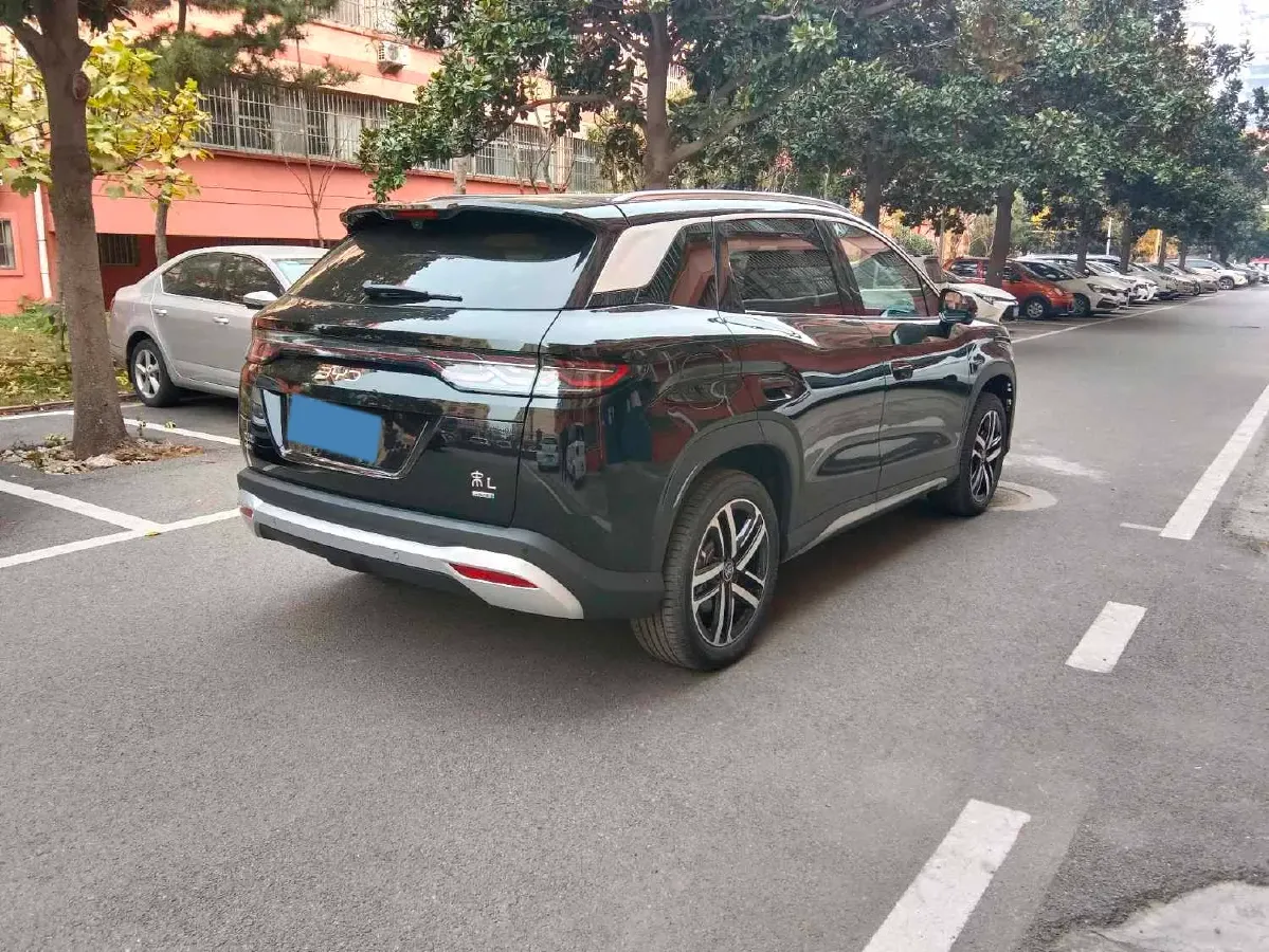 2026 BYD SongL DM-i 1.5L 101HP L4 E-CVT PHEV,autocango,china used car exporter,china ev exporter,chinese used car exporter,chinese used ev exporter
