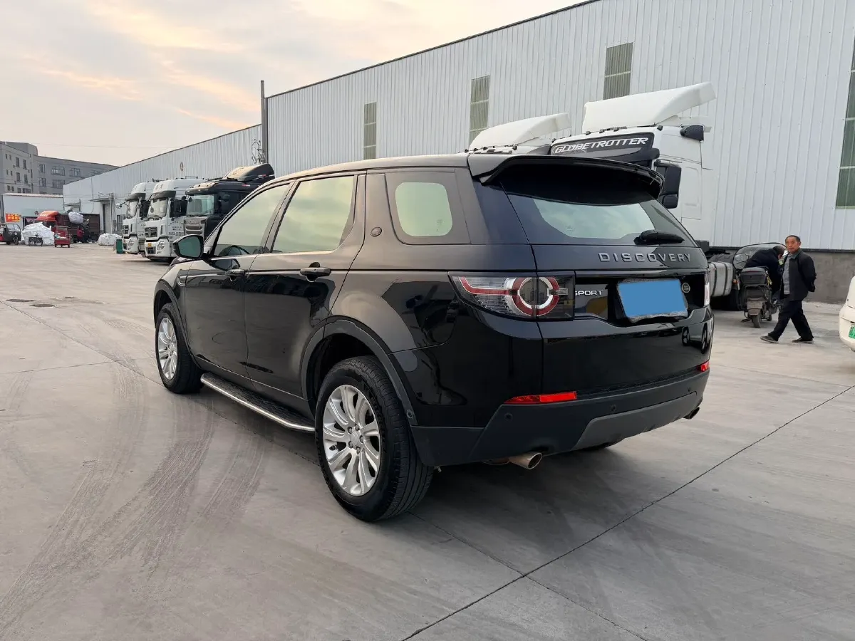 2019 Land Rover Discovery Sport 2.0T 241HP L4 9AT,autocango,china used car exporter,china ev exporter,chinese used car exporter,chinese used ev exporter