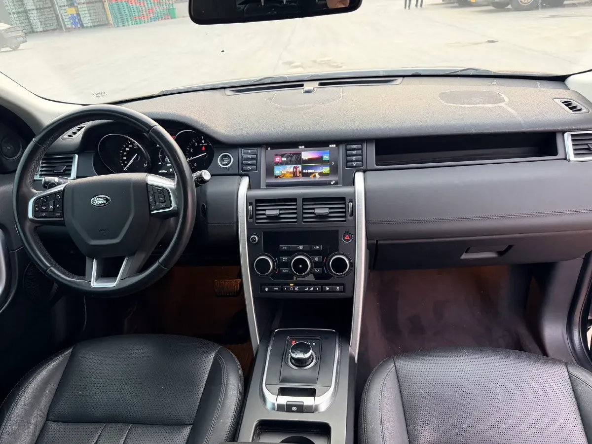 2019 Land Rover Discovery Sport 2.0T 241HP L4 9AT,autocango,china used car exporter,china ev exporter,chinese used car exporter,chinese used ev exporter