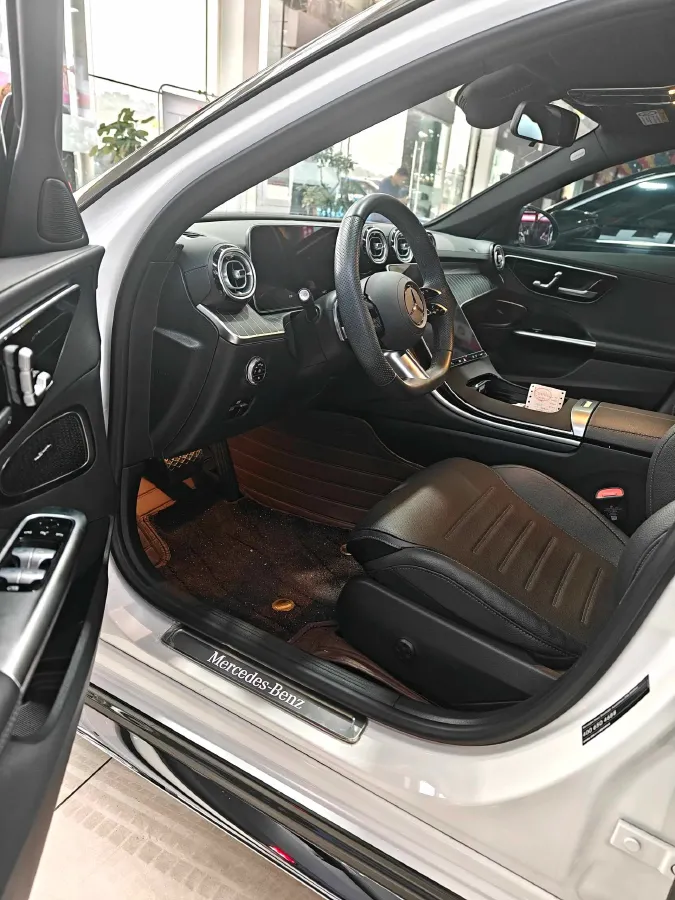 2024 Mercedes-Benz C Class 1.5T 204HP L4 9AT,autocango,china used car exporter,china ev exporter,chinese used car exporter,chinese used ev exporter