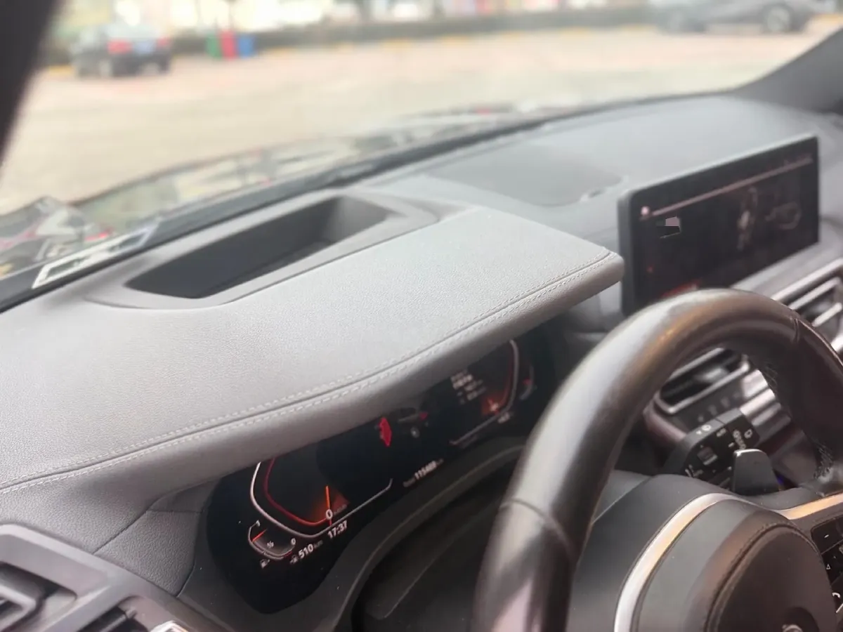 2022 BMW X3 2.0T 252HP L4 8AT,autocango,china used car exporter,china ev exporter,chinese used car exporter,chinese used ev exporter