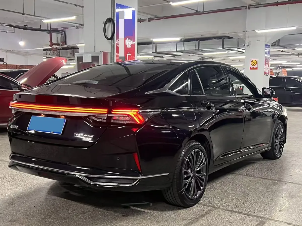 2023 DongFeng Aeolus YiXuan MAX 1.5T 190HP L4 7DCT,autocango,china used car exporter,china ev exporter,chinese used car exporter,chinese used ev exporter