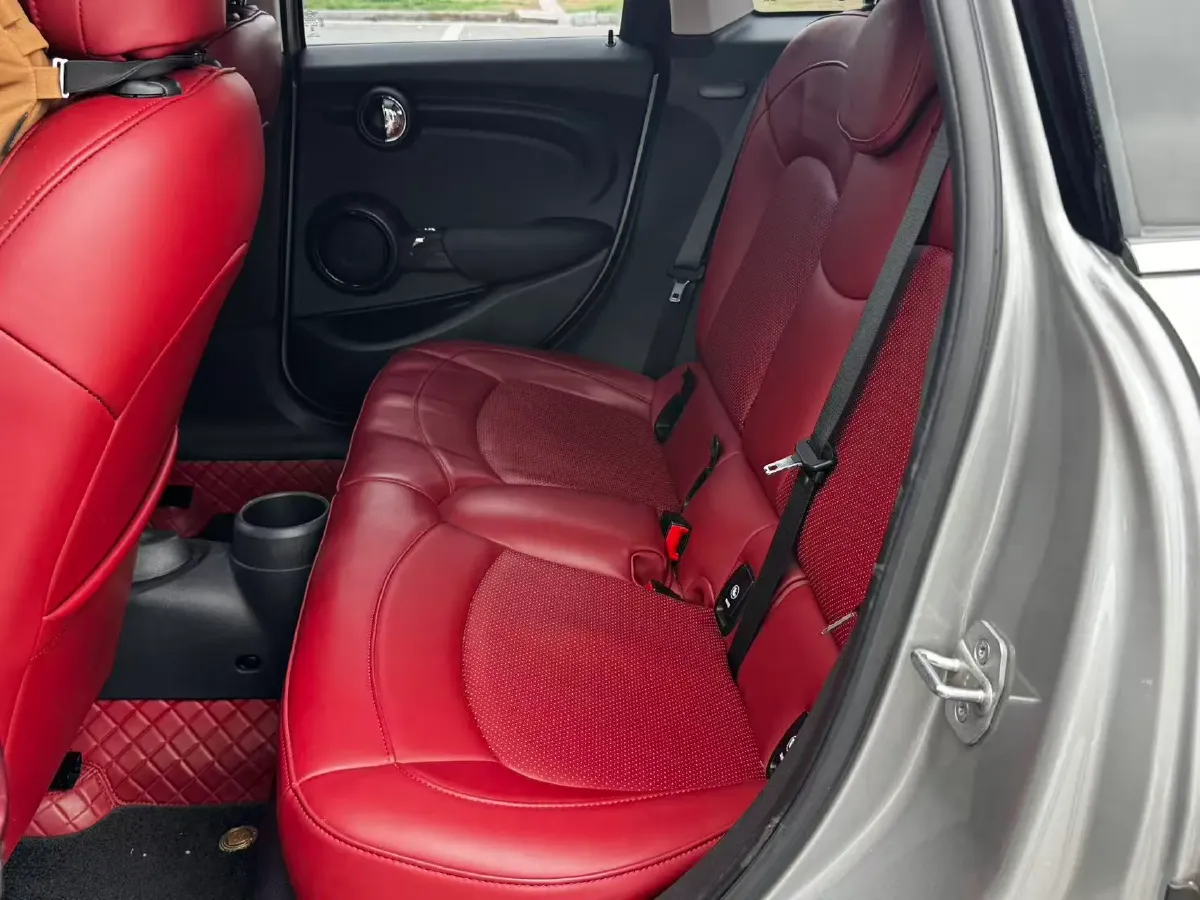 2023 MINI MINI 1.5T 102HP L3 7DCT,autocango,china used car exporter,china ev exporter,chinese used car exporter,chinese used ev exporter