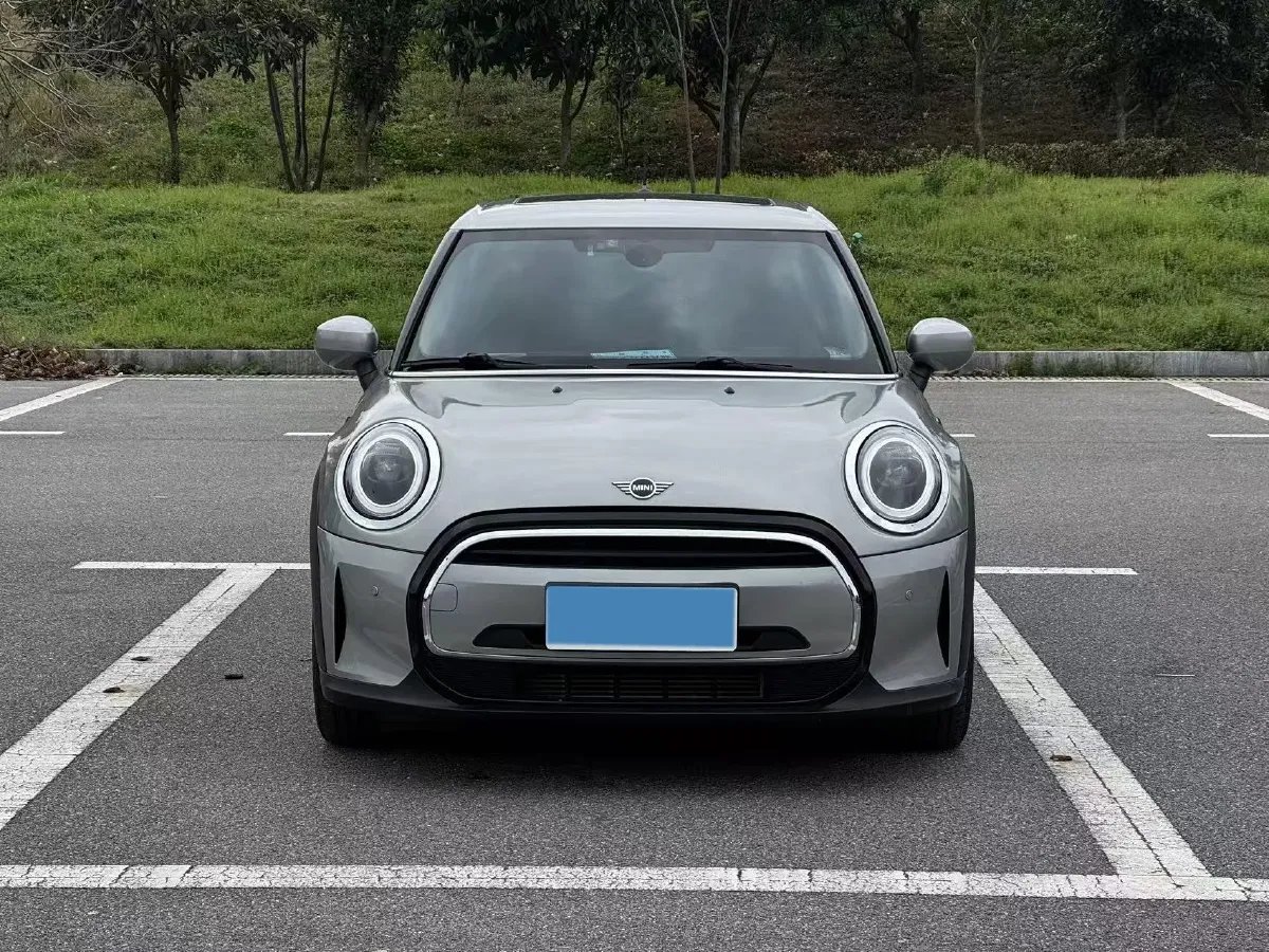 2023 MINI MINI 1.5T 102HP L3 7DCT,autocango,china used car exporter,china ev exporter,chinese used car exporter,chinese used ev exporter