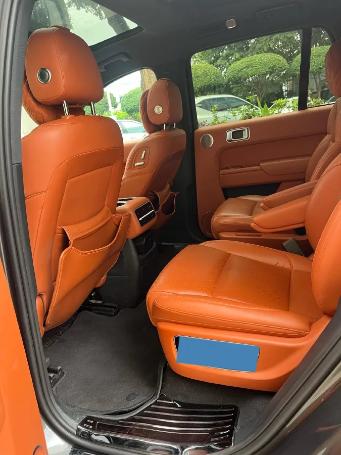 2023 Li L8 Range Extended 154HP REEV 40.9KWH,autocango,china used car exporter,china ev exporter,chinese used car exporter,chinese used ev exporter